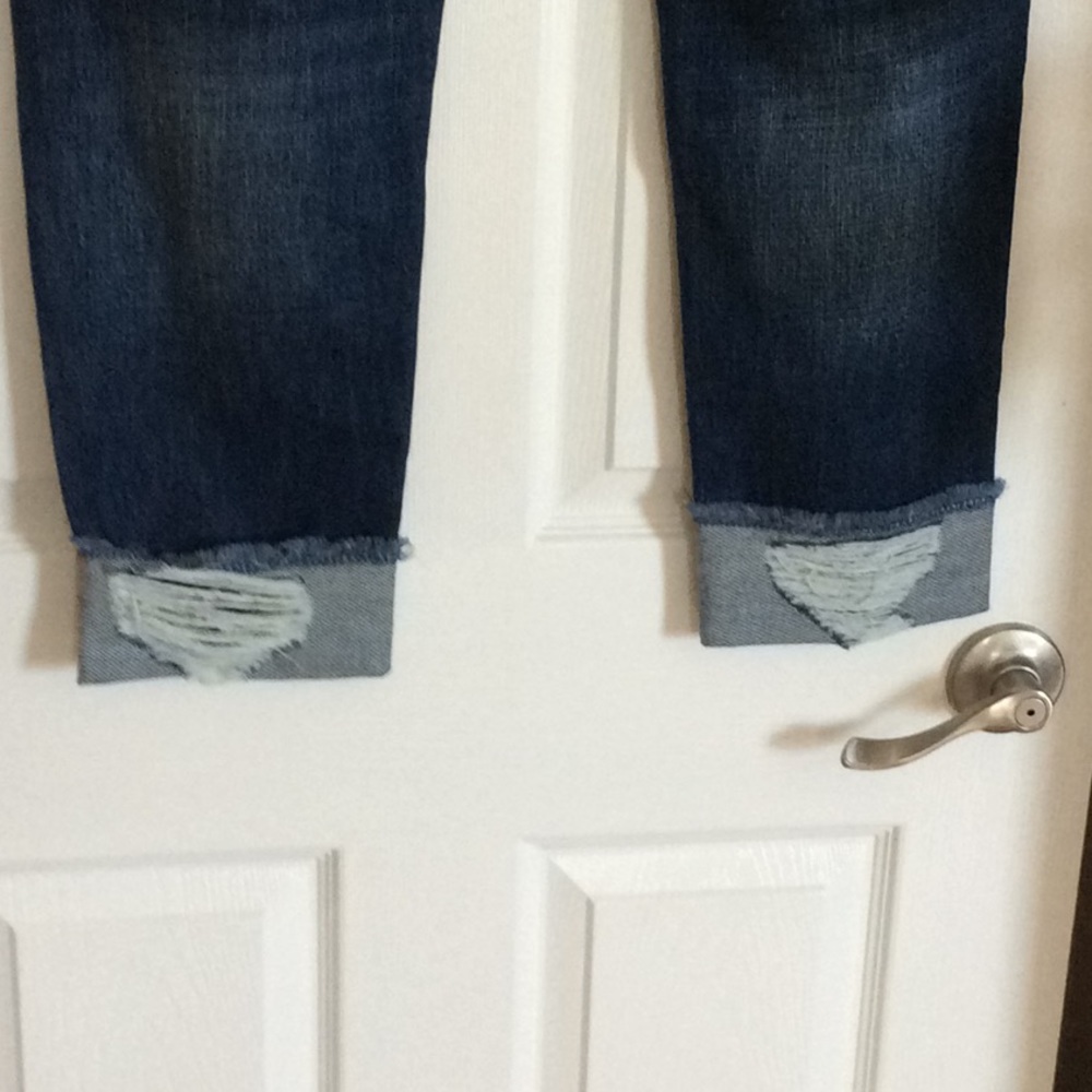 NWT KanCan Relaxed Distressed Boyfriend Jeans - Picture 8 of 10